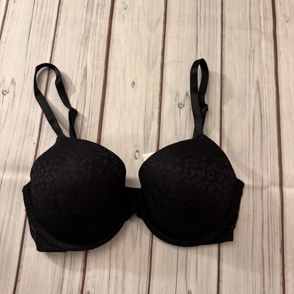 Victoria's Secret PINK Bra 32DD Black Animal‎ Print Lace T-shirt Lightly Lined